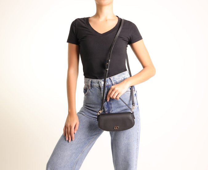 Bolsa Crossbody Preta Pequena Ollie