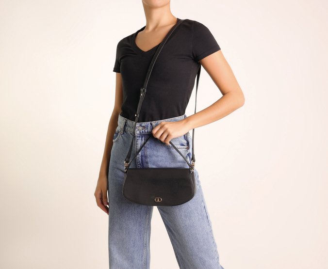 Bolsa Crossbody Preta Grande Ollie
