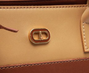 Bolsa Tote Média Costura Ornamental Bege E Verde